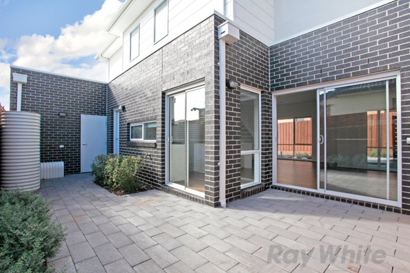 Photo - 2/106 Station Street, Aspendale VIC 3195 - Image 8