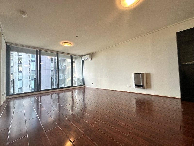 Photo - 2106/163 City Road, Southbank VIC 3006 - Image 4