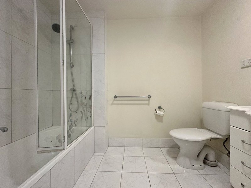 Photo - 2106/163 City Road, Southbank VIC 3006 - Image 6