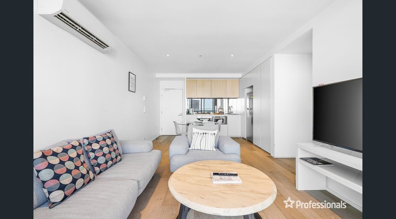 Photo - 2106S/883 Collins Street, Docklands VIC 3008 - Image 1