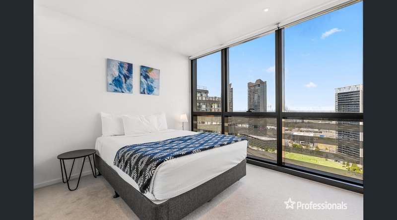 Photo - 2106S/883 Collins Street, Docklands VIC 3008 - Image 4