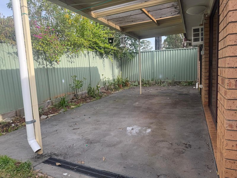 Photo - 2/107 Chester Road, Ingleburn NSW 2565 - Image 10