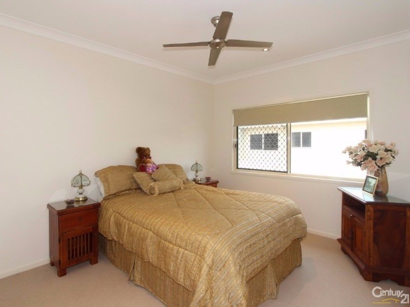 Photo - 2/107 Parker Street, Maroochydore QLD 4558 - Image 15