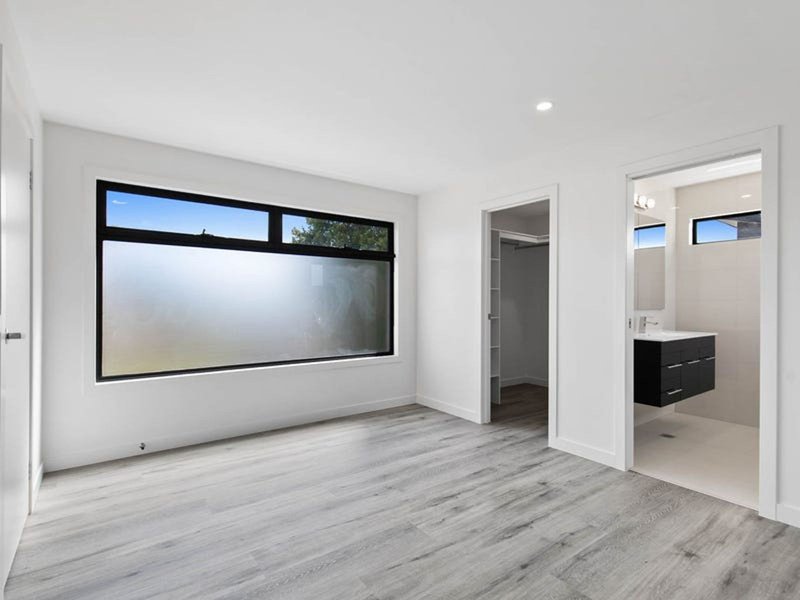 Photo - 2/107 Salmon Street, Hastings VIC 3915 - Image 7