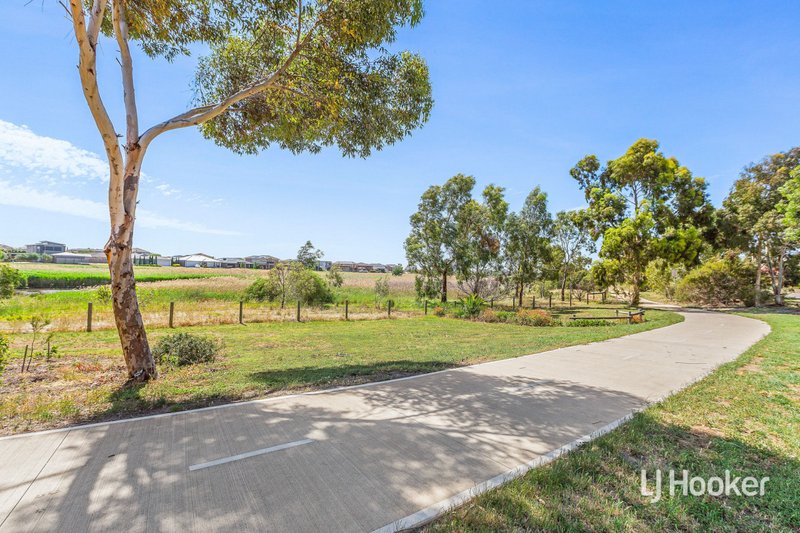 Photo - 2/107 Seabrook Boulevard, Seabrook VIC 3028 - Image 15