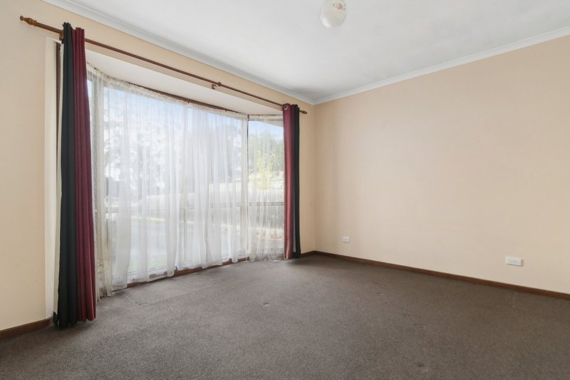 Photo - 2/107 Warrandyte Road, Langwarrin VIC 3910 - Image 5