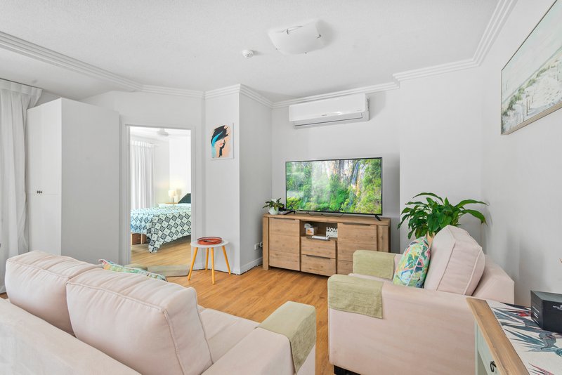 Photo - 2107/10 Fifth Avenue, Palm Beach QLD 4221 - Image 10