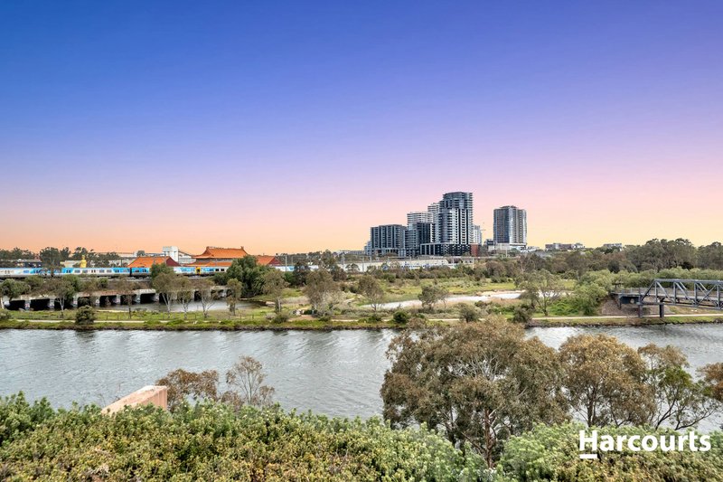 Photo - 210/77 Hobsons Road, Kensington VIC 3031 - Image 11