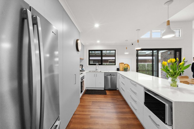 Photo - 2/108 River Road, Ambleside TAS 7310 - Image 11