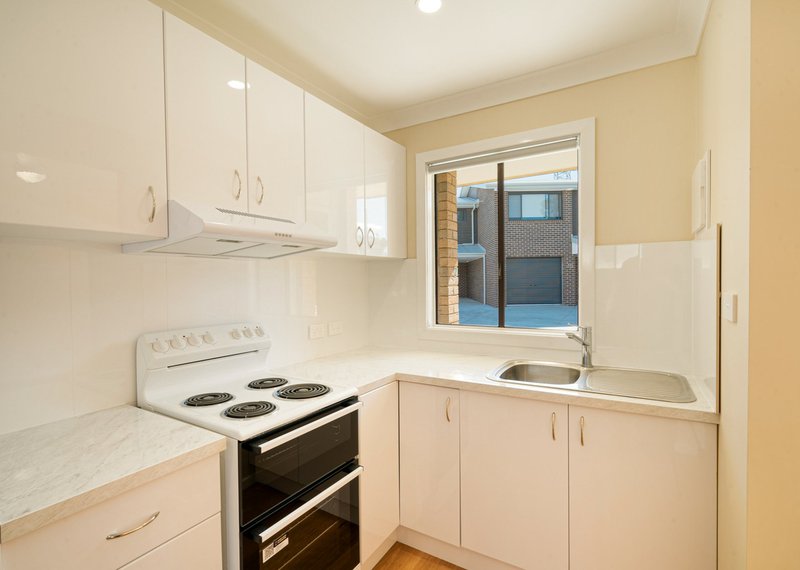 Photo - 2/108 Wingham Road, Taree NSW 2430 - Image 6