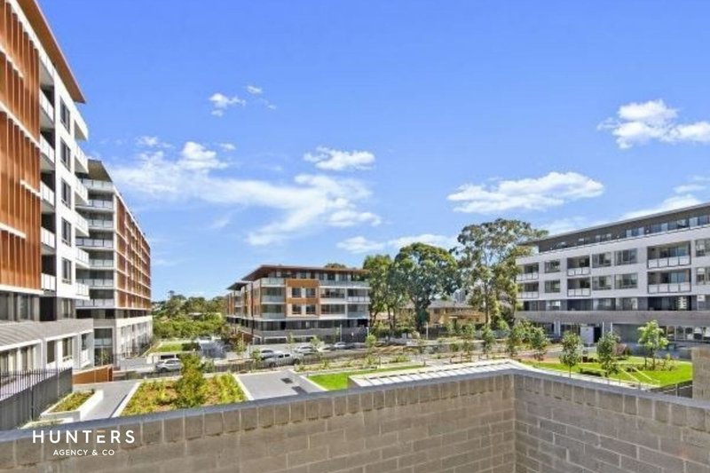 Photo - 2108/1A Morton Street, Parramatta NSW 2150 - Image 9