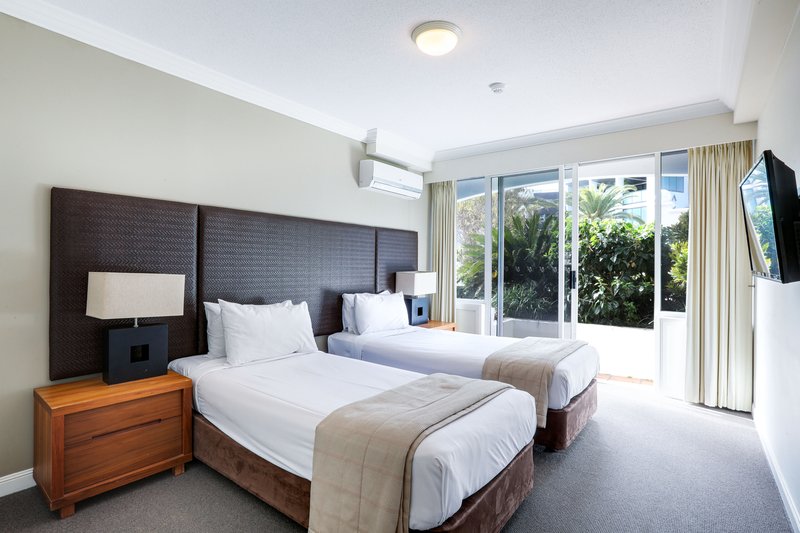 Photo - 2108/24 Queensland Avenue, Broadbeach QLD 4218 - Image 12