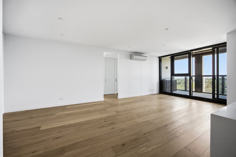 Photo - 2108/3 Young Street, Box Hill VIC 3128 - Image 5