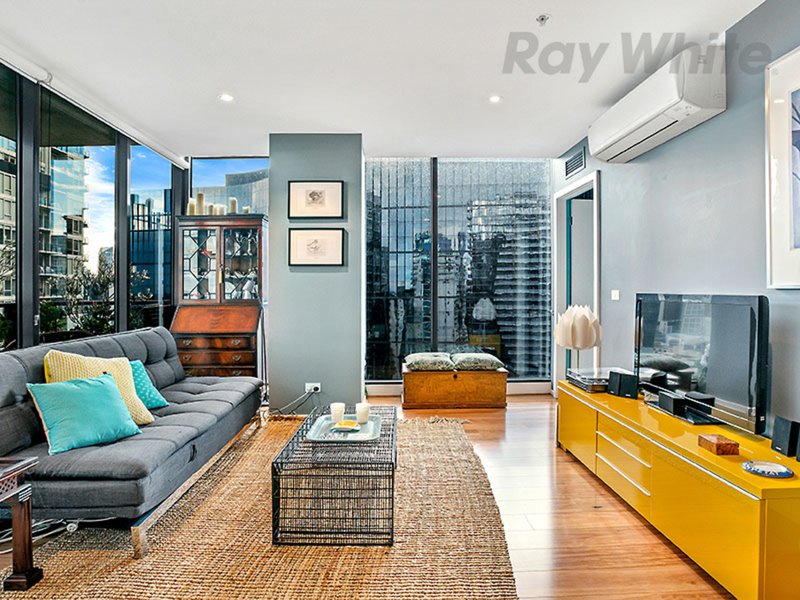 Photo - 2108/46-50 Haig Street, Southbank VIC 3006 - Image 3