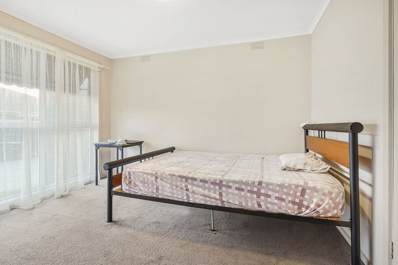 Photo - 2/1090 Heatherton Road, Noble Park VIC 3174 - Image 8