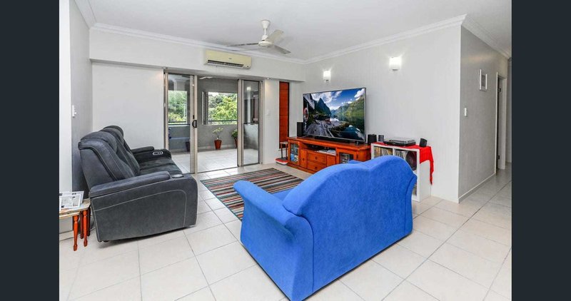 Photo - 2109/22-26 Clifton Road, , Clifton Beach QLD 4879 - Image 4