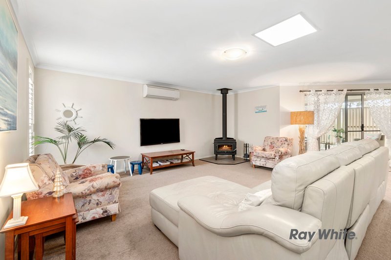 Photo - 2/10C Imlay Street, Broulee NSW 2537 - Image 3