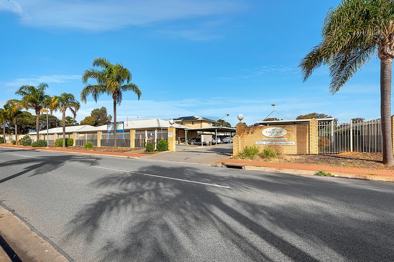 2/11-15 Hollywood Boulevard, Salisbury Downs SA 5108