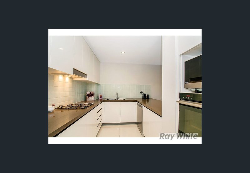 Photo - 21/1-5 Mercer Street, Castle Hill NSW 2154 - Image 4