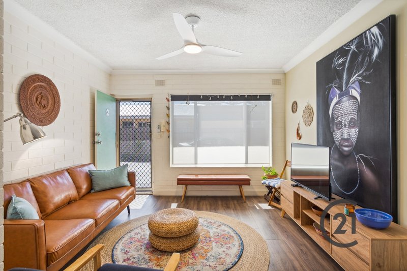 Photo - 2/11 Alexander Street, Largs Bay SA 5016 - Image 2