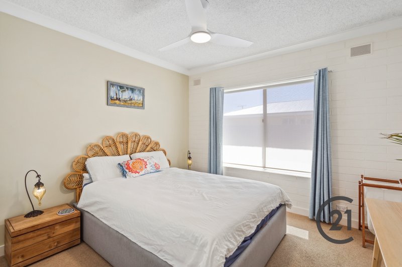 Photo - 2/11 Alexander Street, Largs Bay SA 5016 - Image 5