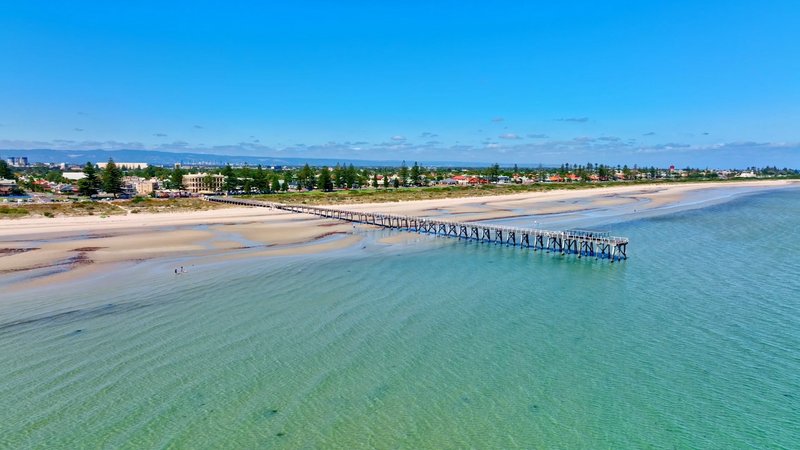 Photo - 2/11 Alexander Street, Largs Bay SA 5016 - Image 14