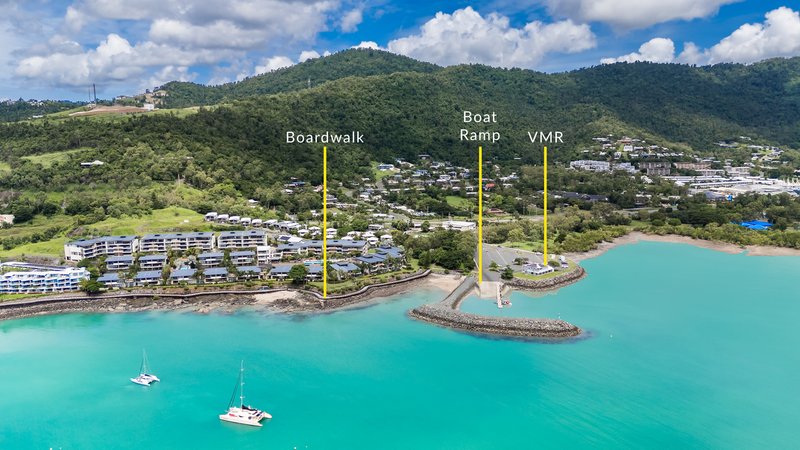 Photo - 2/11 Altmann Avenue, Cannonvale QLD 4802 - Image 7