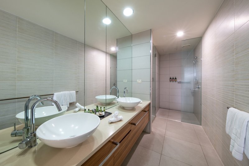 Photo - 2/11 Altmann Avenue, Cannonvale QLD 4802 - Image 15