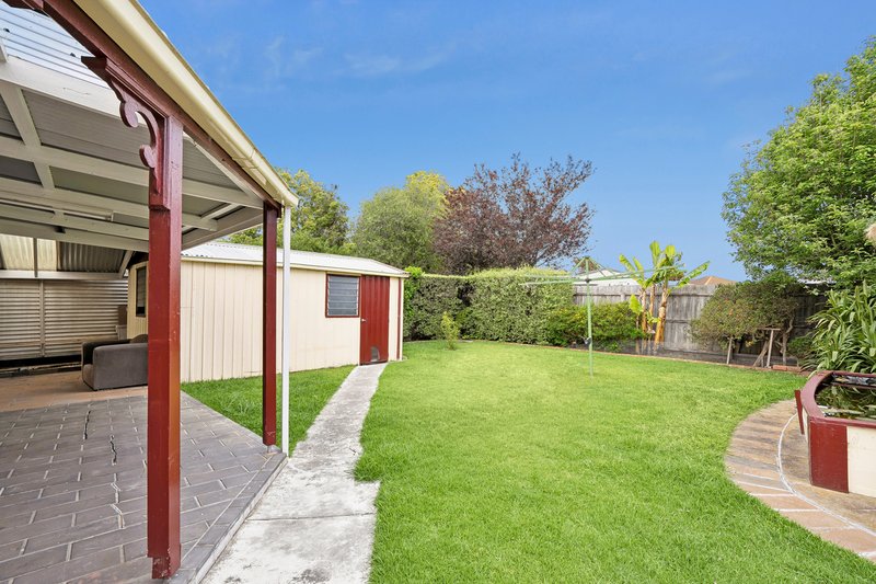 Photo - 211 Bacchus Marsh Road, Corio VIC 3214 - Image 11