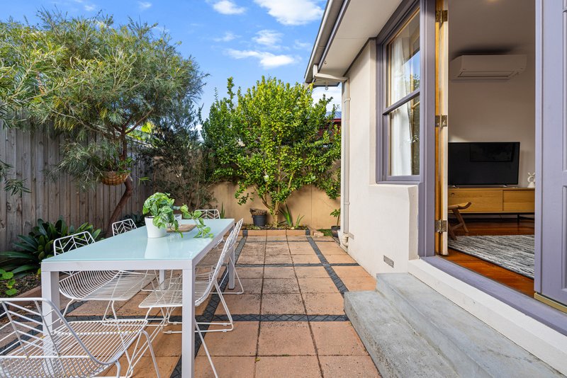 Photo - 2/11 Bayliss Court, Cheltenham VIC 3192 - Image 11