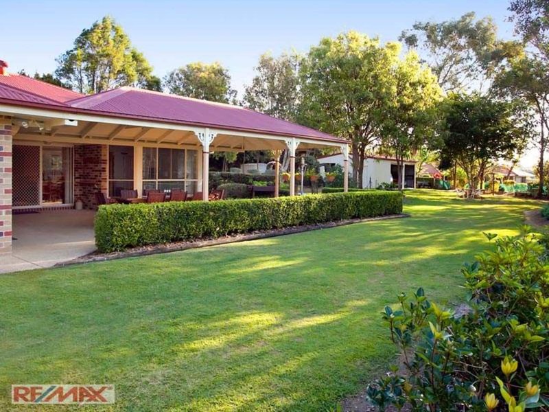 Photo - 211 Bigmor Drive, Elimbah QLD 4516 - Image 16