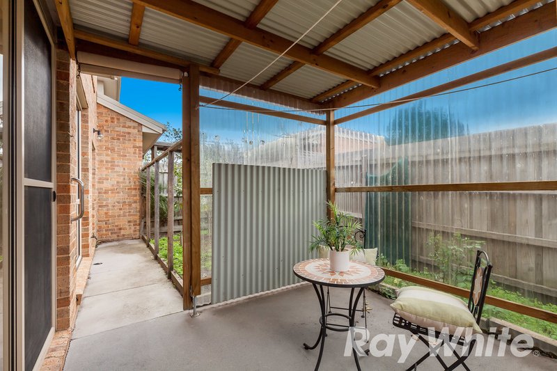 Photo - 2/11 Chippewa Avenue, Donvale VIC 3111 - Image 8