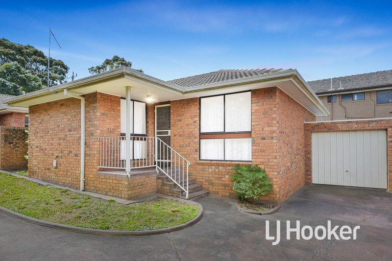 2/11 Close Avenue, Dandenong VIC 3175