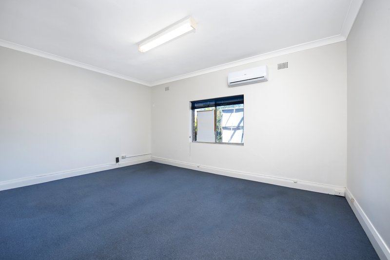 Photo - 211 Concord Road, North Strathfield NSW 2137 - Image 11