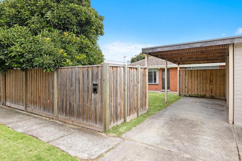 Photo - 2/11 Crown Avenue, Mordialloc VIC 3195 - Image 2