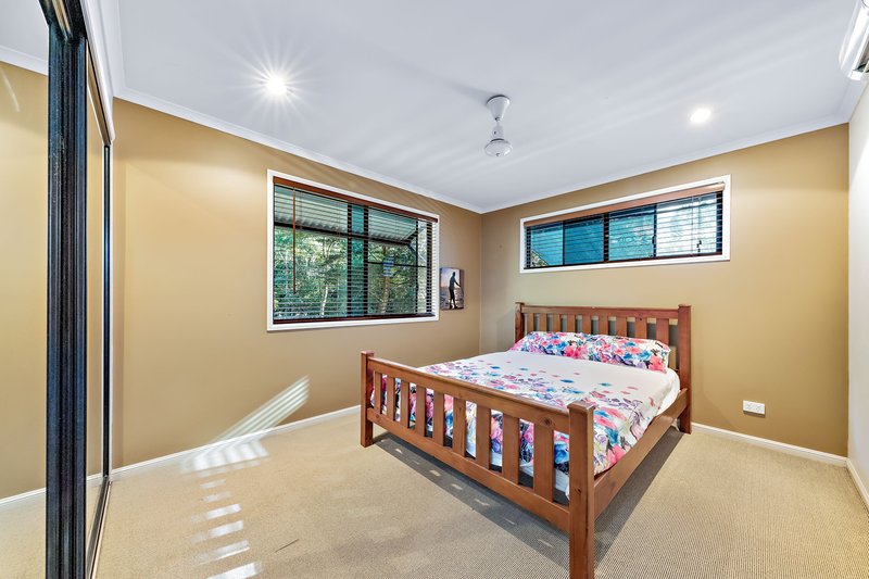 Photo - 2/11 Deloraine Close, Cannonvale QLD 4802 - Image 12