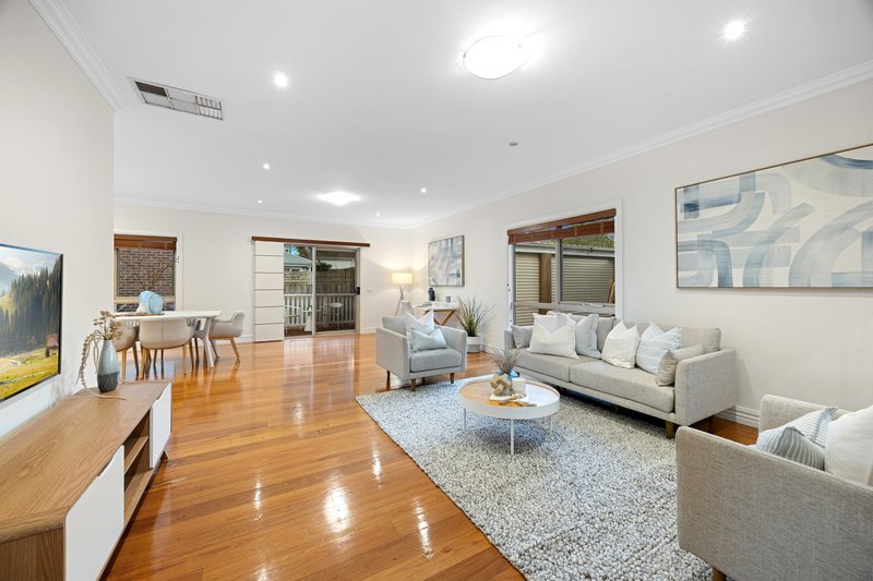 Photo - 2/11 Dixon Avenue, Croydon VIC 3136 - Image 6