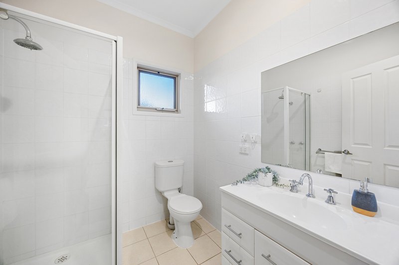 Photo - 2/11 Dixon Avenue, Croydon VIC 3136 - Image 12