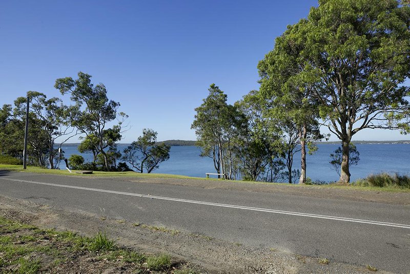 211 Dobell Drive, Wangi Wangi NSW 2267