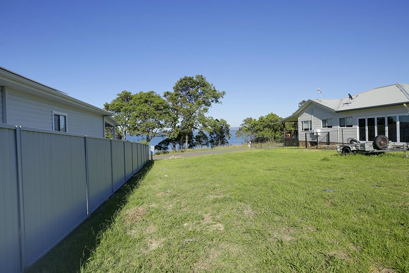 Photo - 211 Dobell Drive, Wangi Wangi NSW 2267 - Image 6