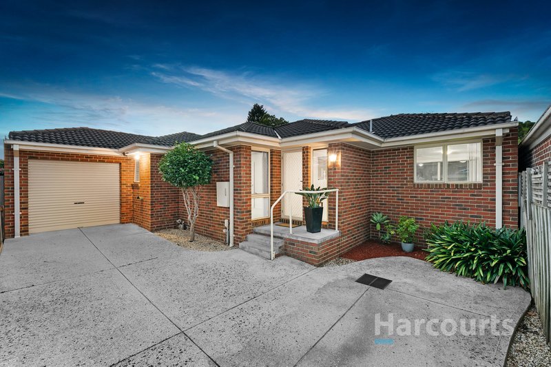 2/11 Dumfries Way, Wantirna VIC 3152