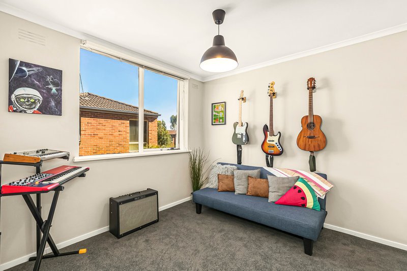 Photo - 2/11 Egginton Street, Brunswick West VIC 3055 - Image 7