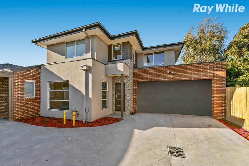 2/11 Elton Road, Ferntree Gully VIC 3156