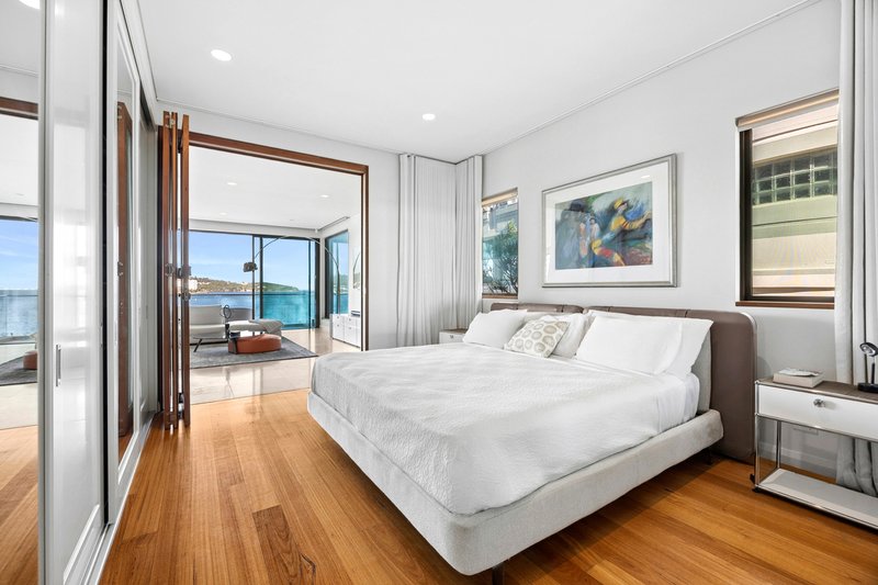Photo - 2/11 Fairlight Crescent, Fairlight NSW 2094 - Image 5