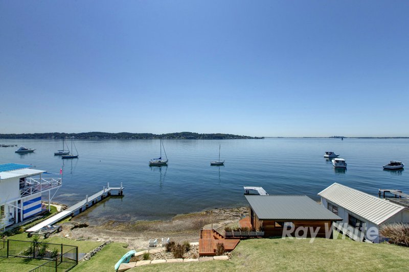 Photo - 211 Fishing Point Road, Fishing Point NSW 2283 - Image 10