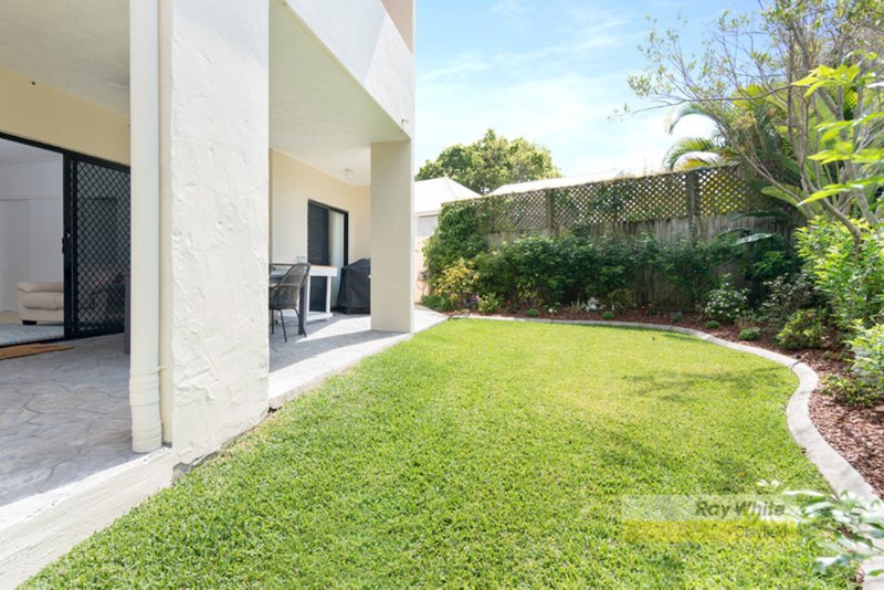 Photo - 2/11 Ford Street, Clayfield QLD 4011 - Image 12