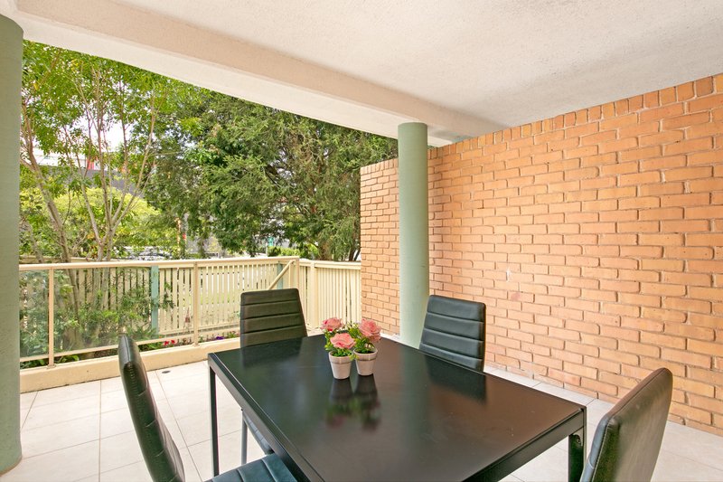 2/11 Gulliver Street, Brookvale NSW 2100