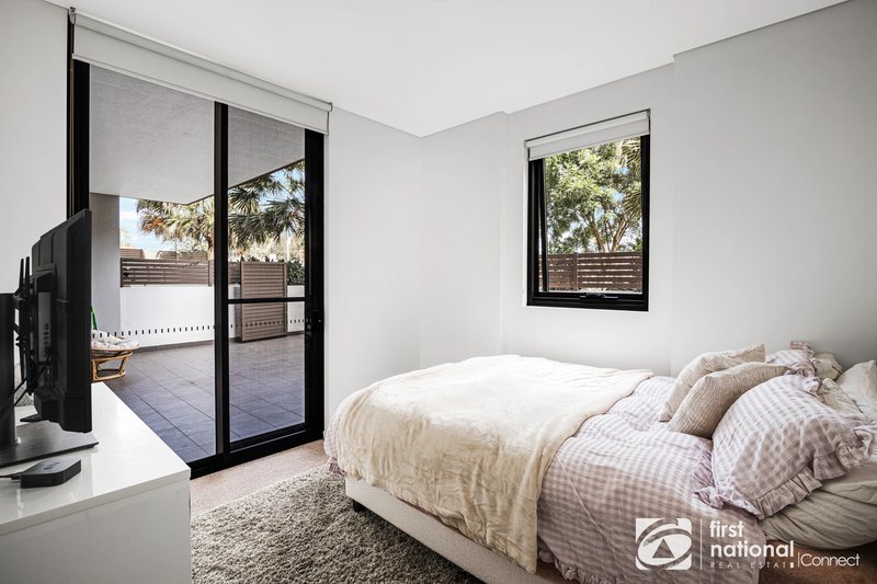 Photo - 21/1 Herlina Crescent, Rouse Hill NSW 2155 - Image 5