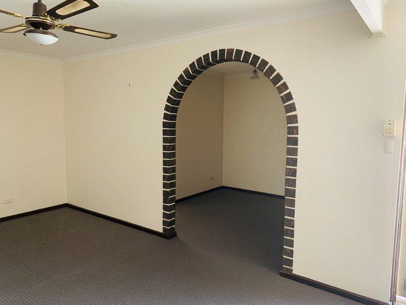 Photo - 2/11 Howard Street, Gawler SA 5118 - Image 4