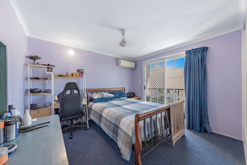 Photo - 2/11 Island Drive, Cannonvale QLD 4802 - Image 9
